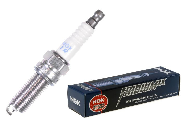415130651 Свеча Зажигания NGK 93392 ILKR8Q7S Для Ski-Doo 415130154 420297938 420297948 