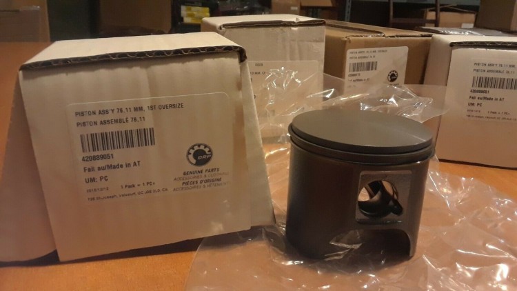 420889051 Поршень 550F 76.11mm 1й ремонт