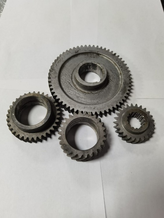 Комплект шестеренок нижнего ряда SWT NV-KHAB Sprocket 59 T 875156057. Sprocket 26 T 875156058. Sprocket 33 T 875156059. Sprocket 24 T 875156060