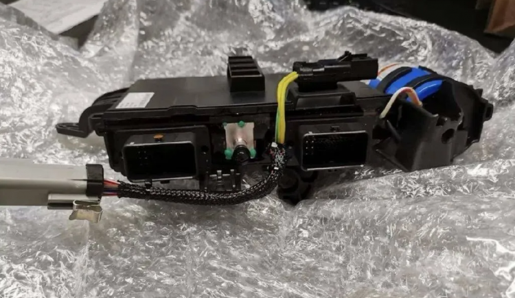 512061479 515179354 Блок управления двигателем 850 Ski-Doo 512061093 512061393 512061190