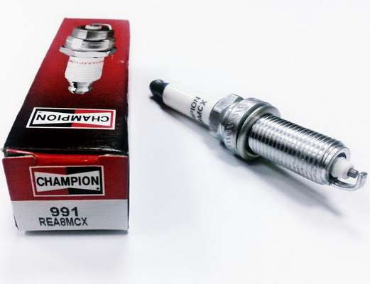 3022225 Свеча зажигания CHAMPION для Polaris REA8MCX
