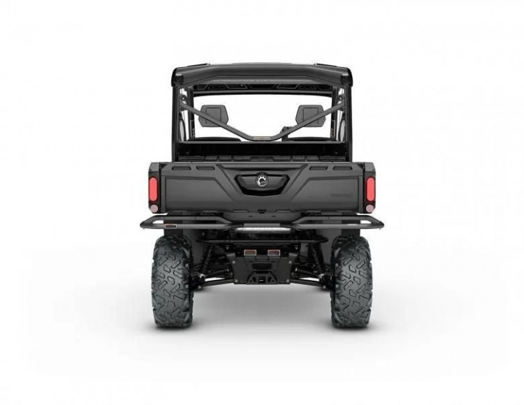 715008109 Задний бампер Can-Am Defender