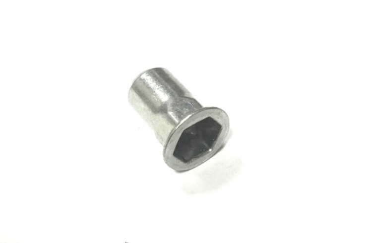 293450274 AJOUT          *INSERT Гайка закладная в раму (М6)