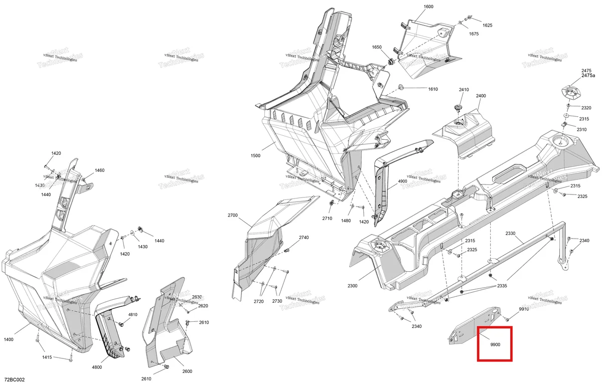 Деталь 705015919 (Номерной знак опора Can-Am Commander 1000R EFI DPS (2022) (705015919)) на схеме узла 2023 Can-Am Commander 1000R EFI - XMR Body - Rear Section